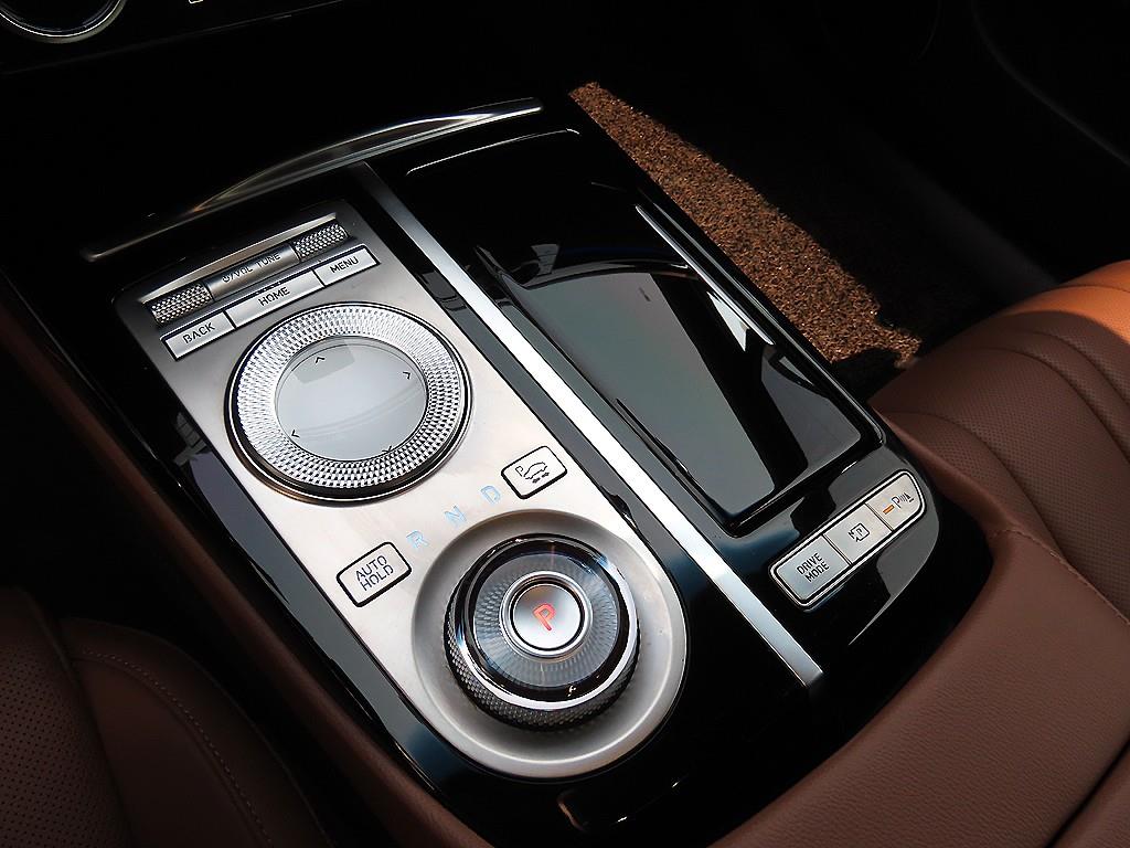 Genesis G80 - Vista 11