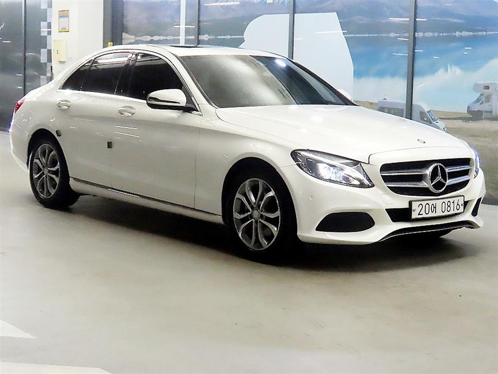 Mercedes Benz C Class 2016 Blanco - Importación desde Corea - HF Imports Iquique - Foto 1