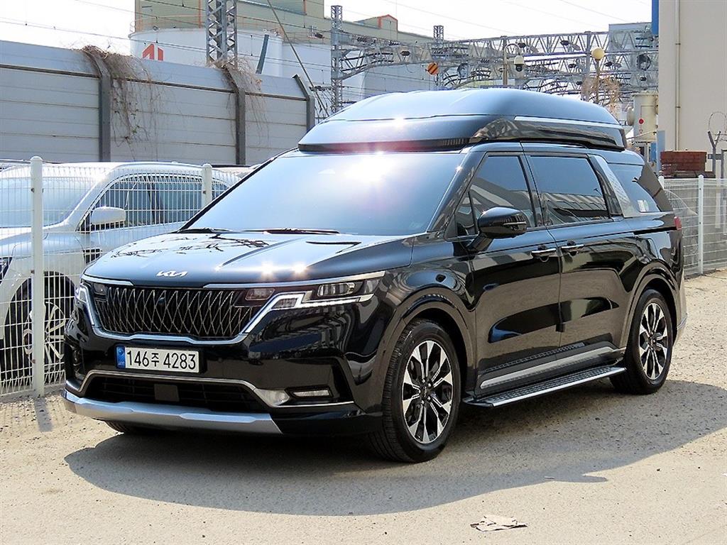 KIA Carnival 2022 Negro - Importación desde Corea - HF Imports Iquique - Foto 1