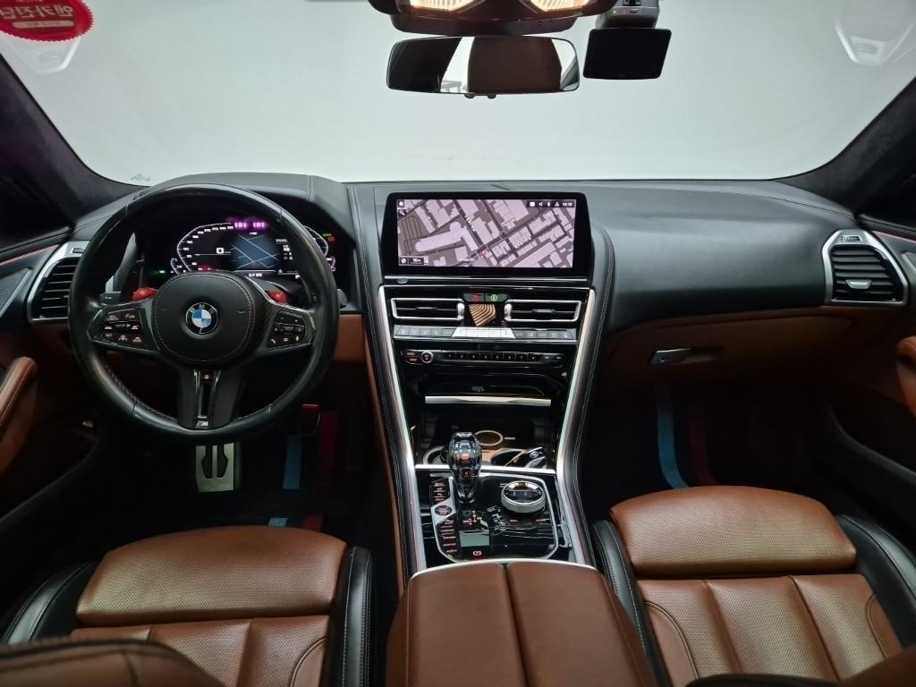 BMW 8 Series - Vista 7