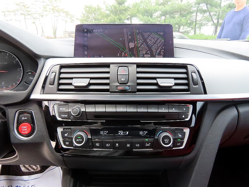 BMW 3 series 2018 Blanco - Importación desde Corea - HF Imports Iquique - Foto 13