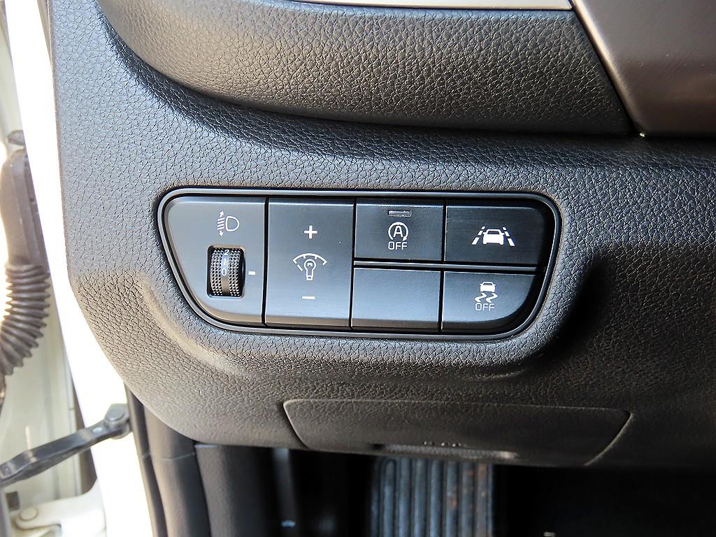 KIA Seltos - Vista 12