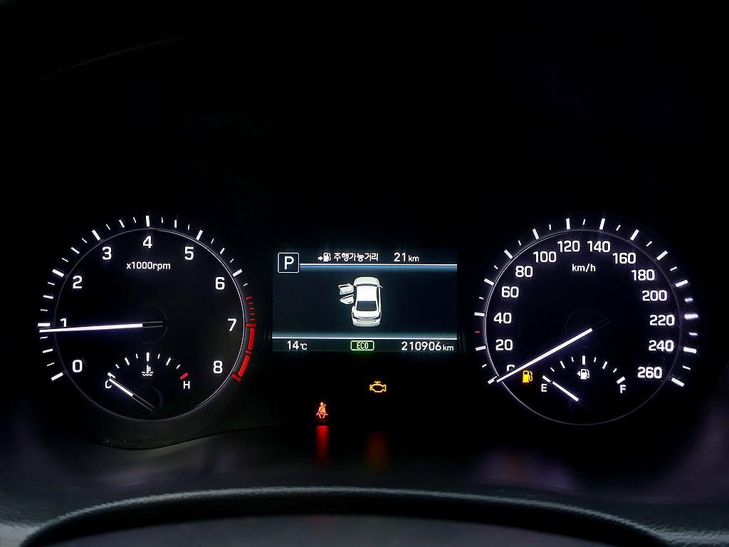 Genesis G80 - Vista 11