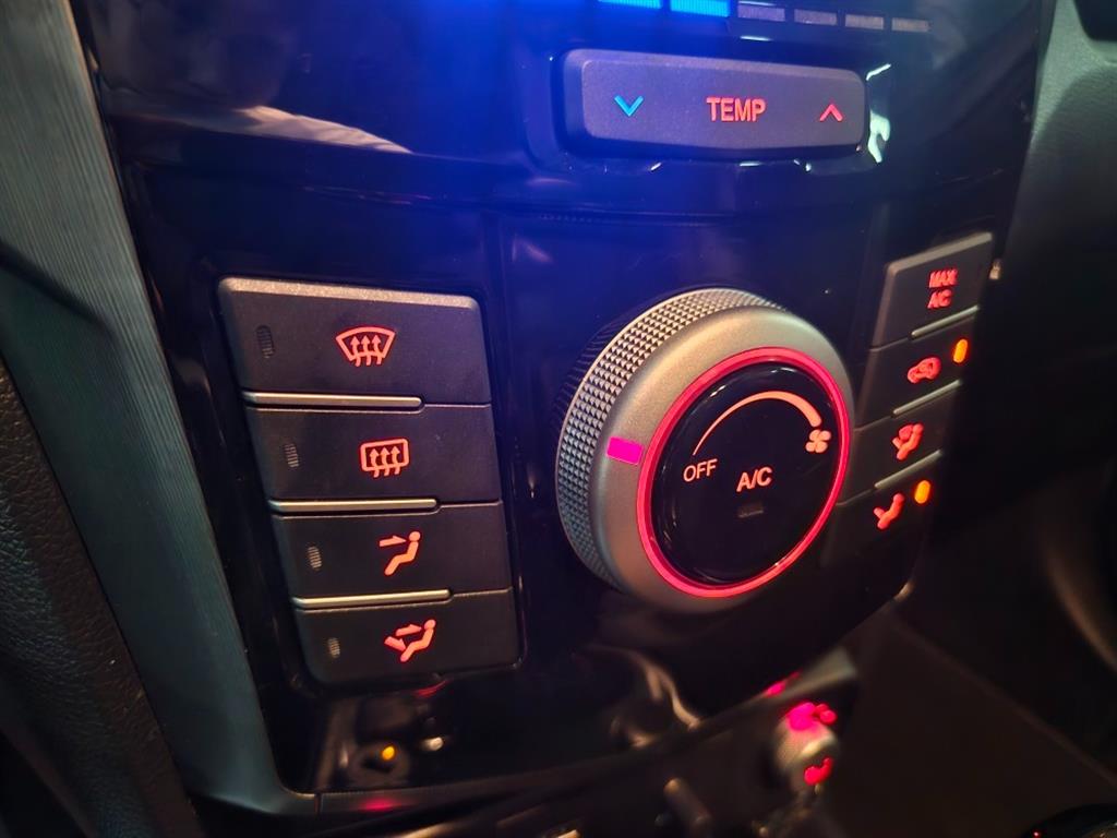 Ssangyong Tivoli - Vista 10