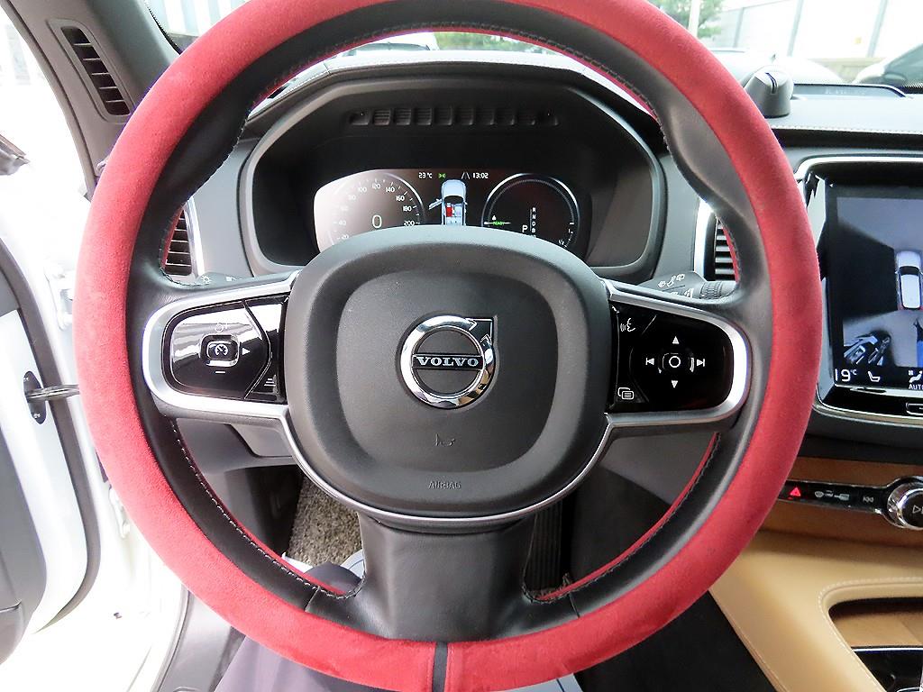 Volvo XC90 - Vista 8