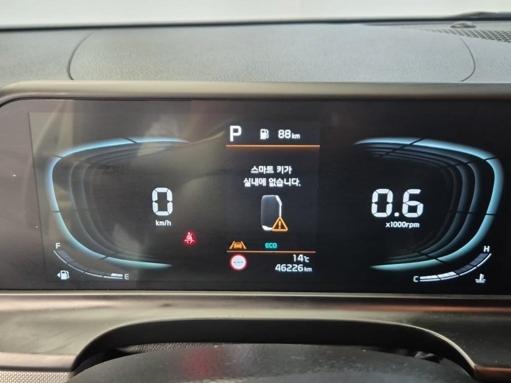 KIA Seltos - Vista 6