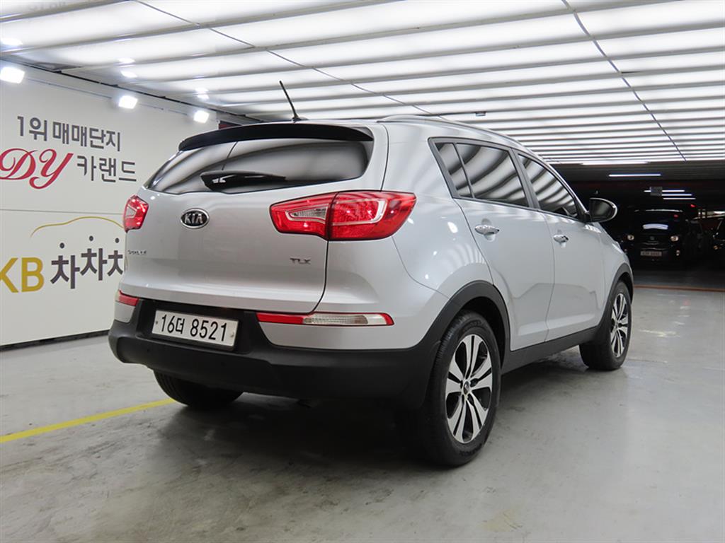 KIA Sportage - Vista 4