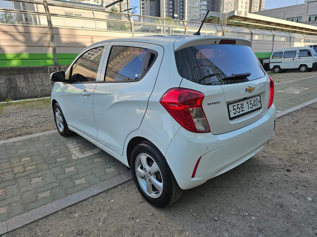 Chevrolet Spark - Vista 4