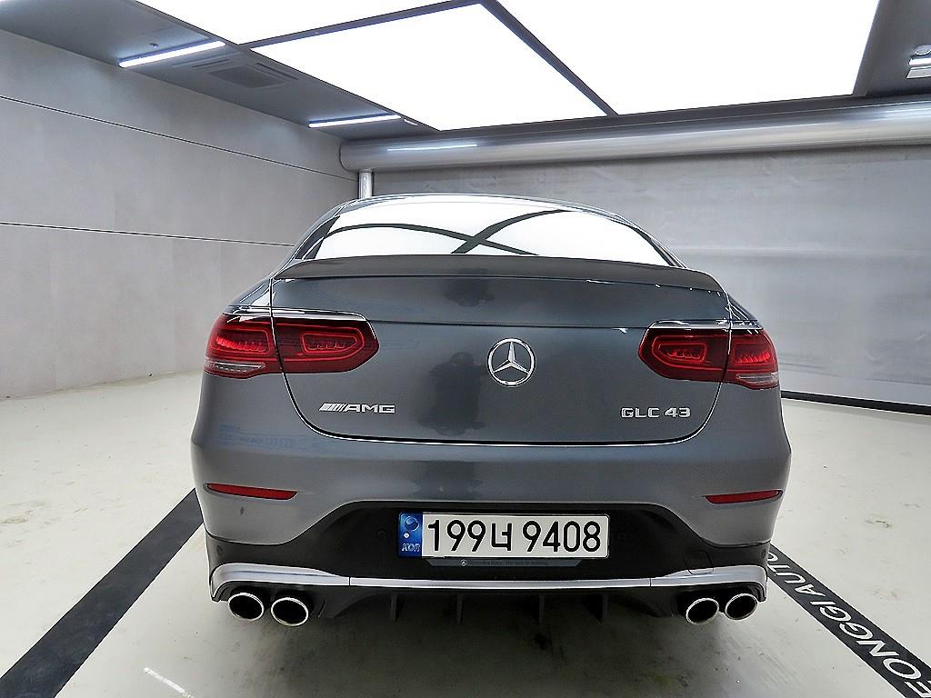 Mercedes Benz GLC Class - Vista 3