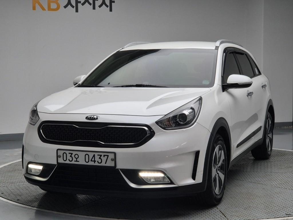 KIA Niro 2017 Blanco - Importación desde Corea - HF Imports Iquique - Foto 1