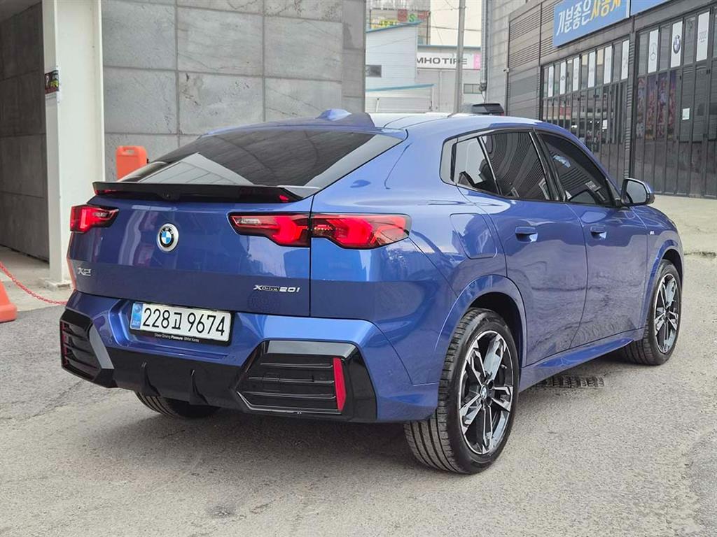 BMW X2 - Vista 4