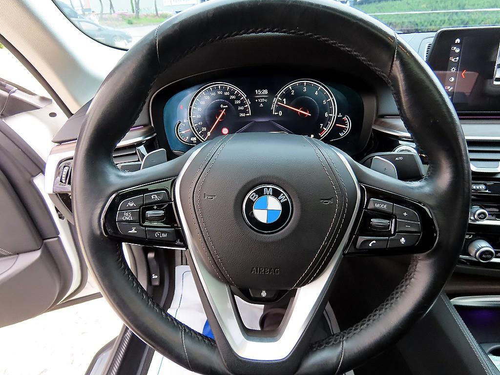 BMW 5 Series - Vista 8