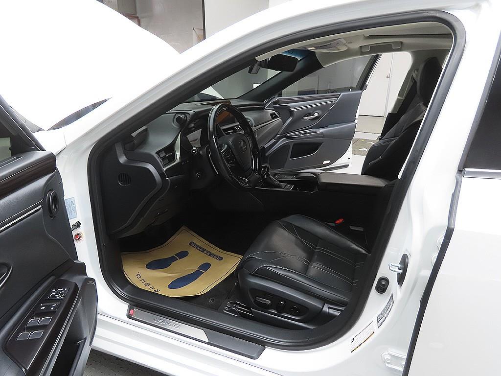 Lexus ES 2021 Blanco - Importación desde Corea - HF Imports Iquique - Foto 10