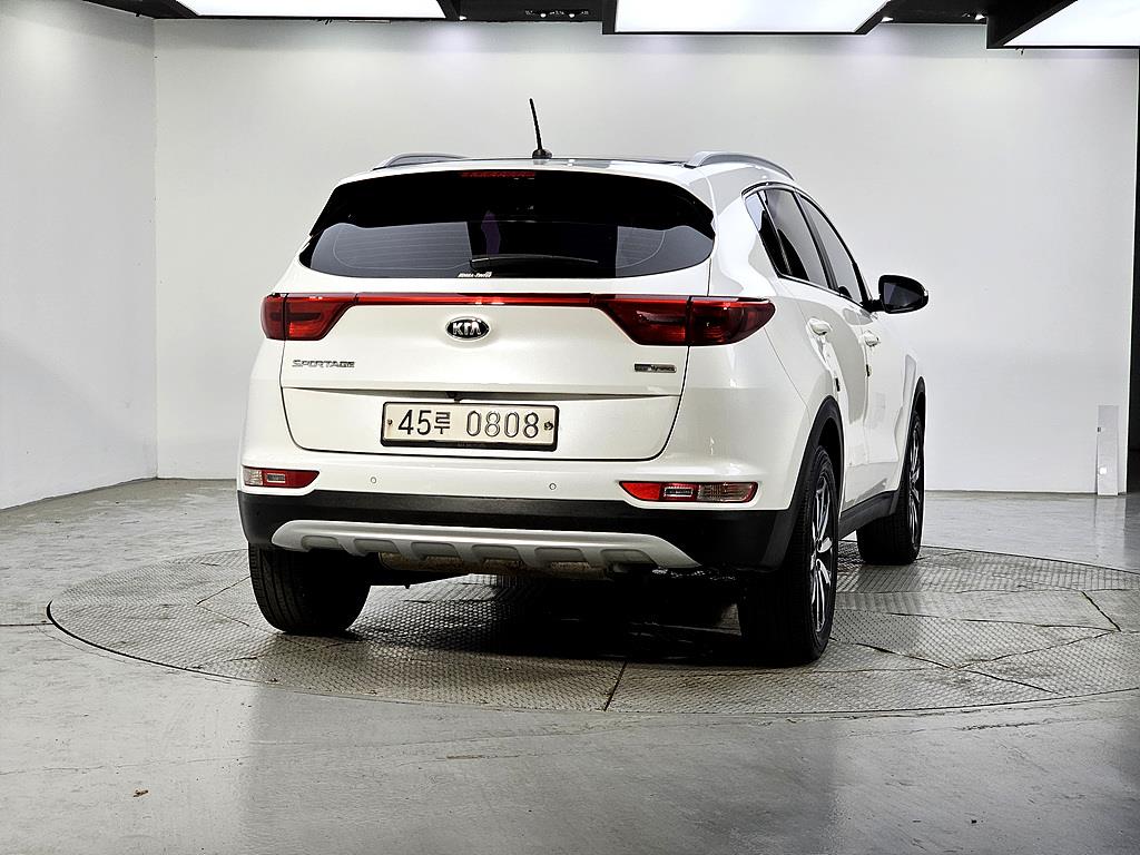 KIA Sportage - Vista 3