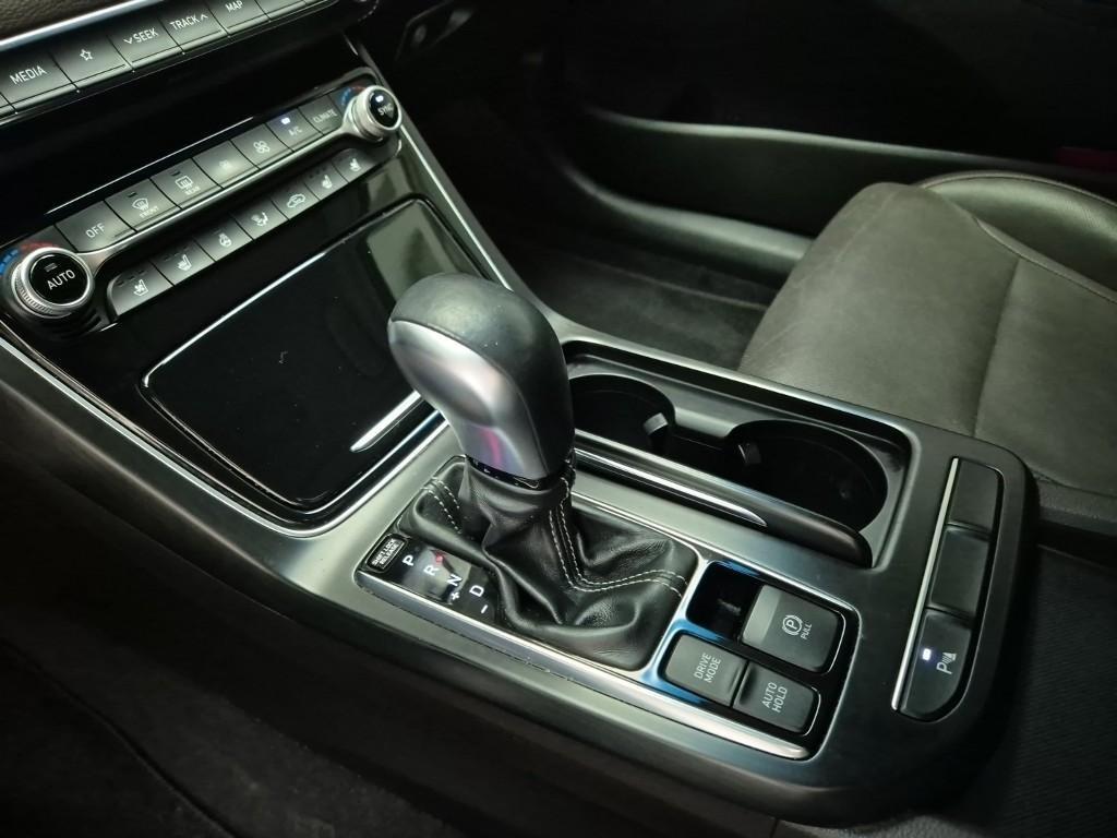 HYUNDAI Grandeur - Vista 8