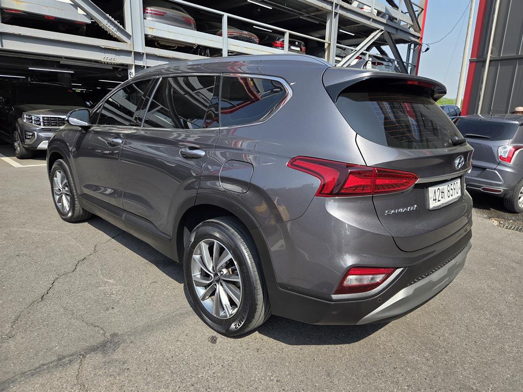 HYUNDAI Santa Fe - Vista 6