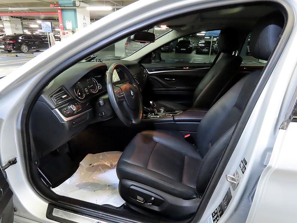 BMW 5 Series - Vista 6