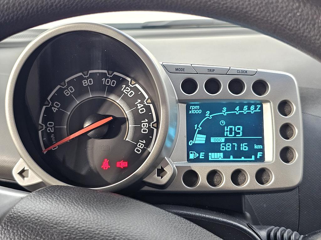 Chevrolet Spark - Vista 7