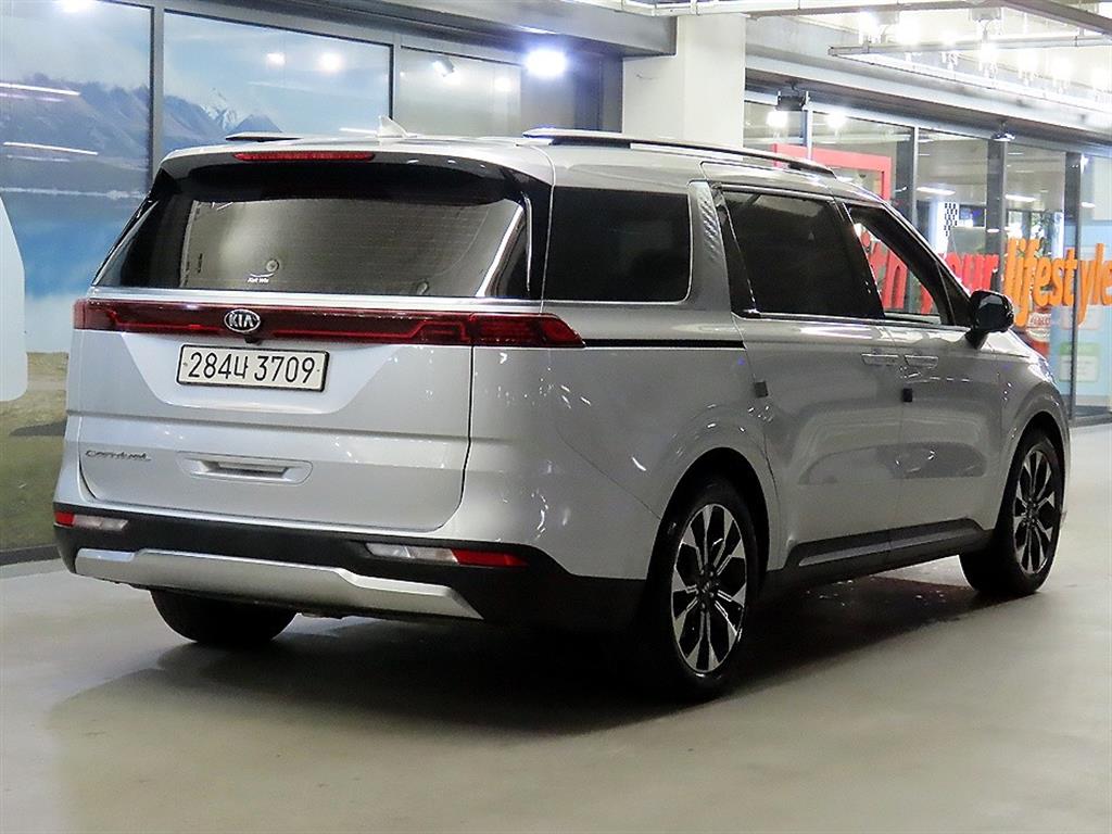KIA Carnival - Vista 4