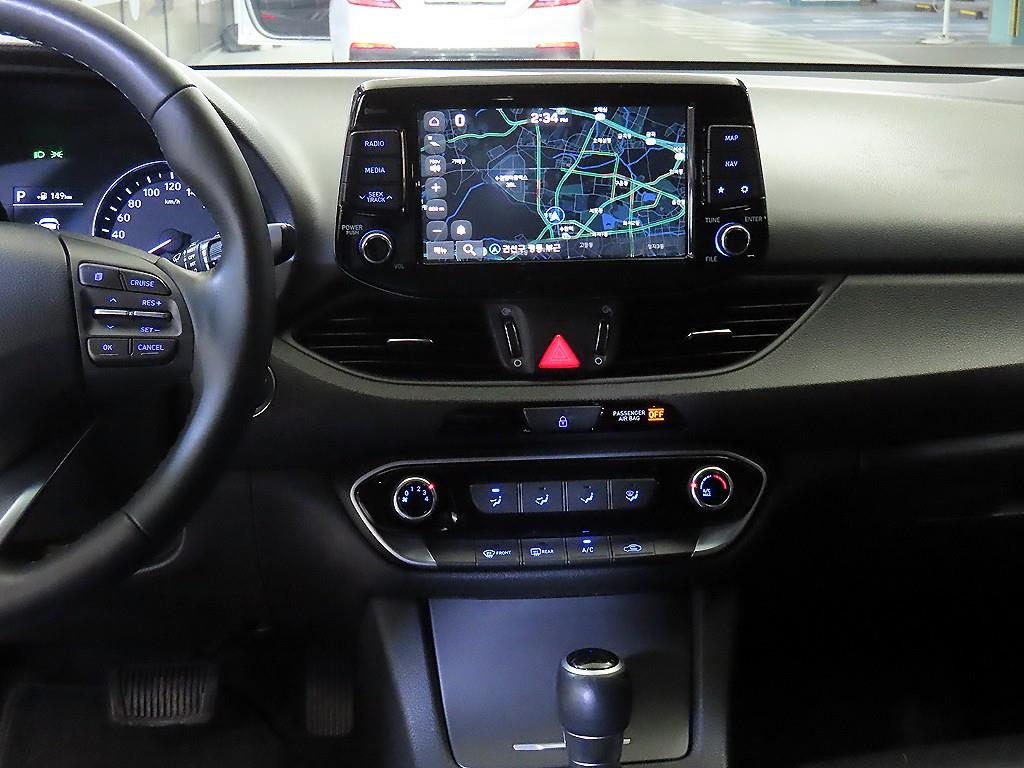 HYUNDAI i30 - Vista 11