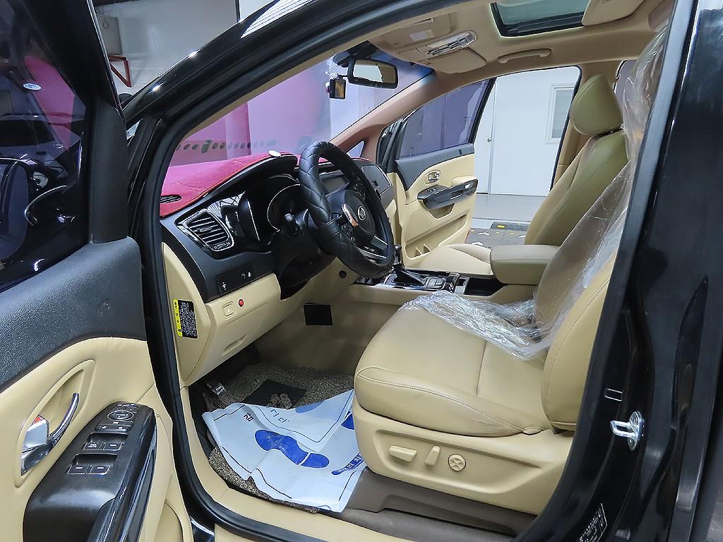 KIA Carnival 2017 Negro - Importación desde Corea - HF Imports Iquique - Foto 11