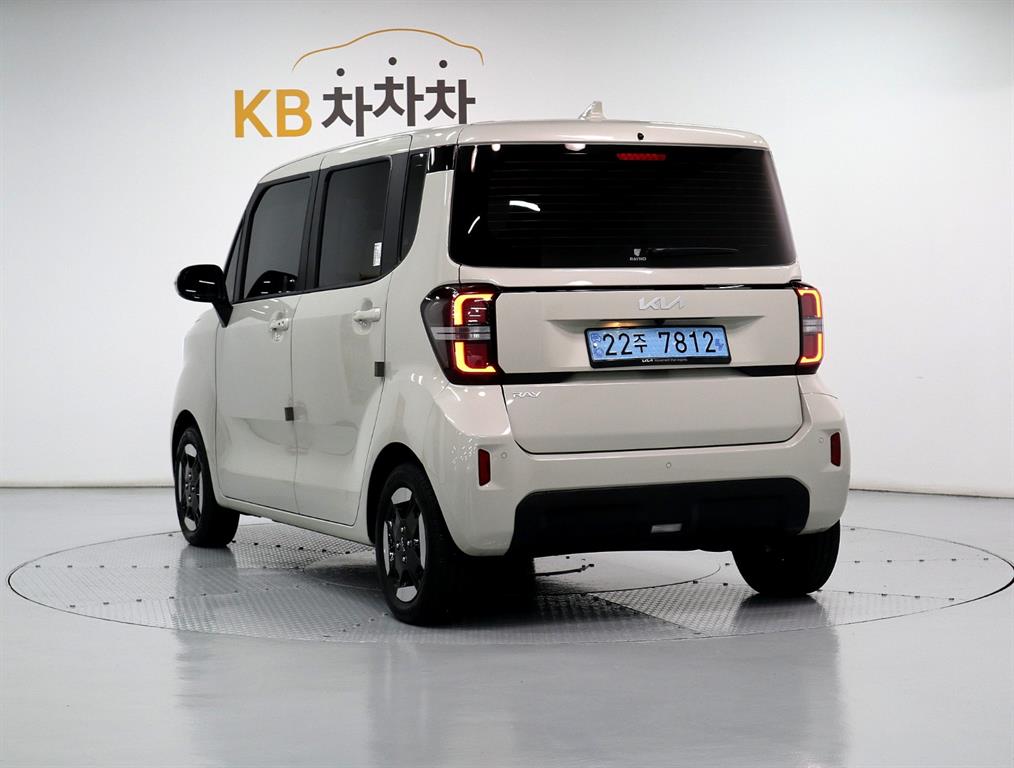 KIA Ray - Vista 4