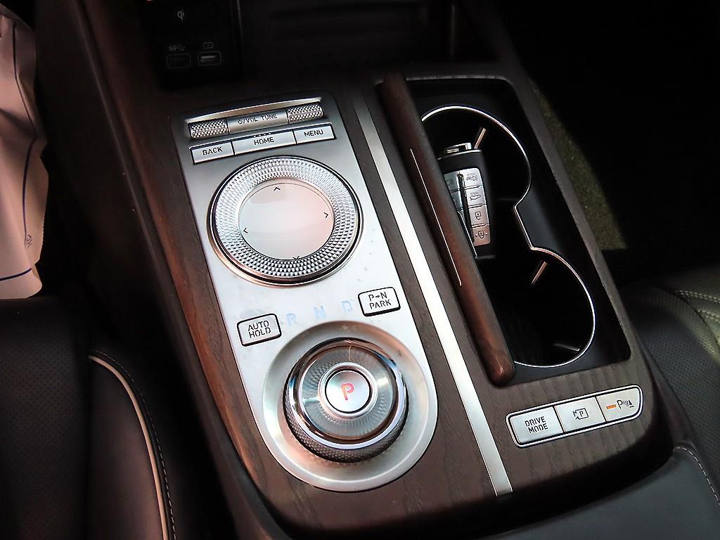 Genesis G80 - Vista 11