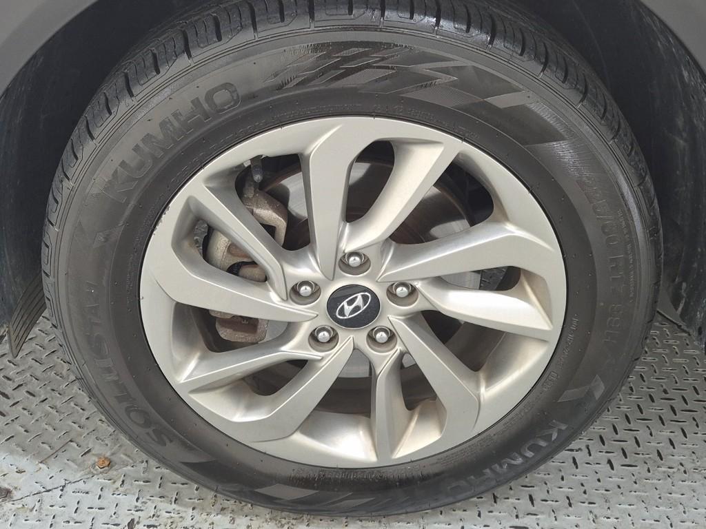 HYUNDAI Tucson 2018 Blanco - Importación desde Corea - HF Imports Iquique - Foto 19