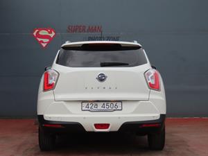 Ssangyong Tivoli - Vista 8