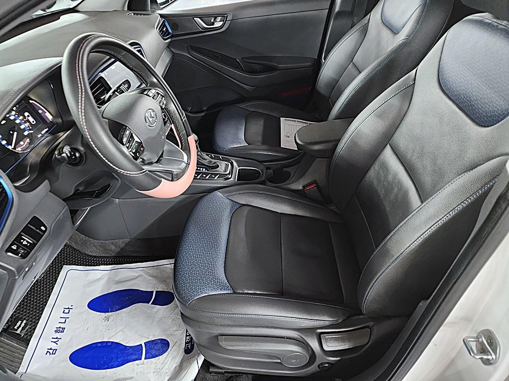 HYUNDAI Ioniq - Vista 11