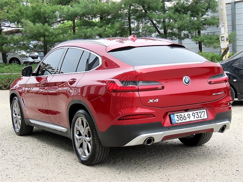 BMW X4 - Vista 3