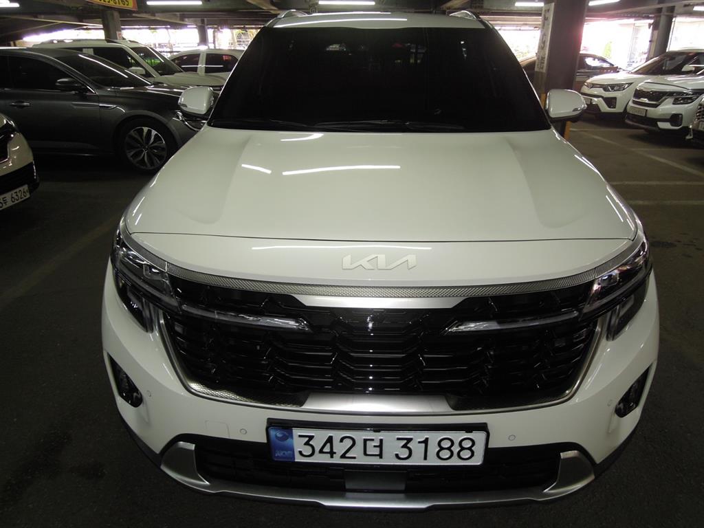KIA Seltos - Vista 3