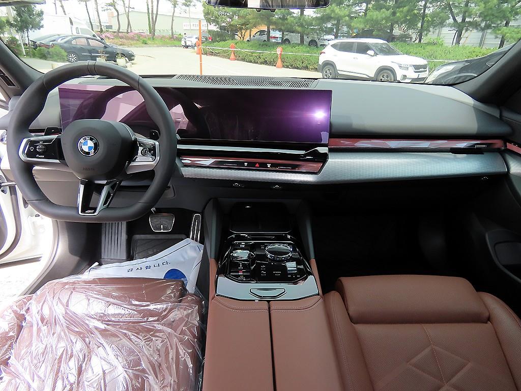 BMW 5 Series - Vista 7