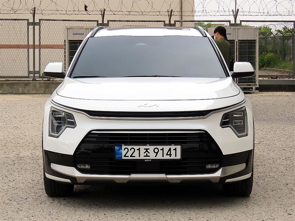 KIA Niro 2022 the color of pearl - Importación desde Corea - HF Imports Iquique - Foto 1