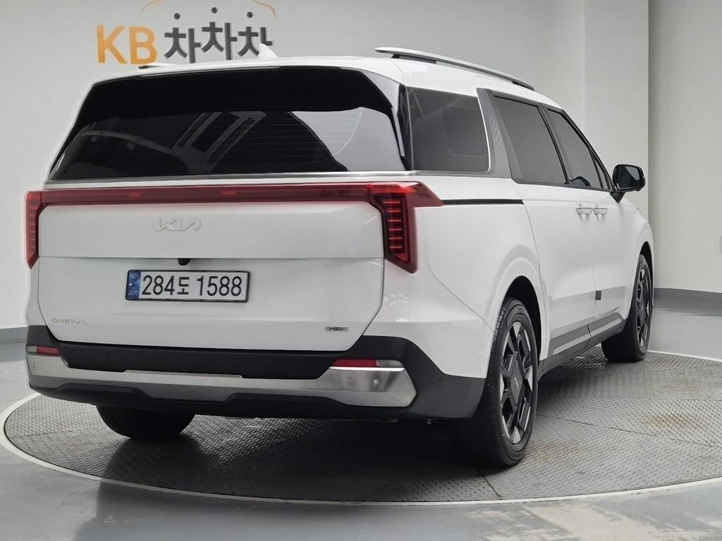 KIA Carnival - Vista 3