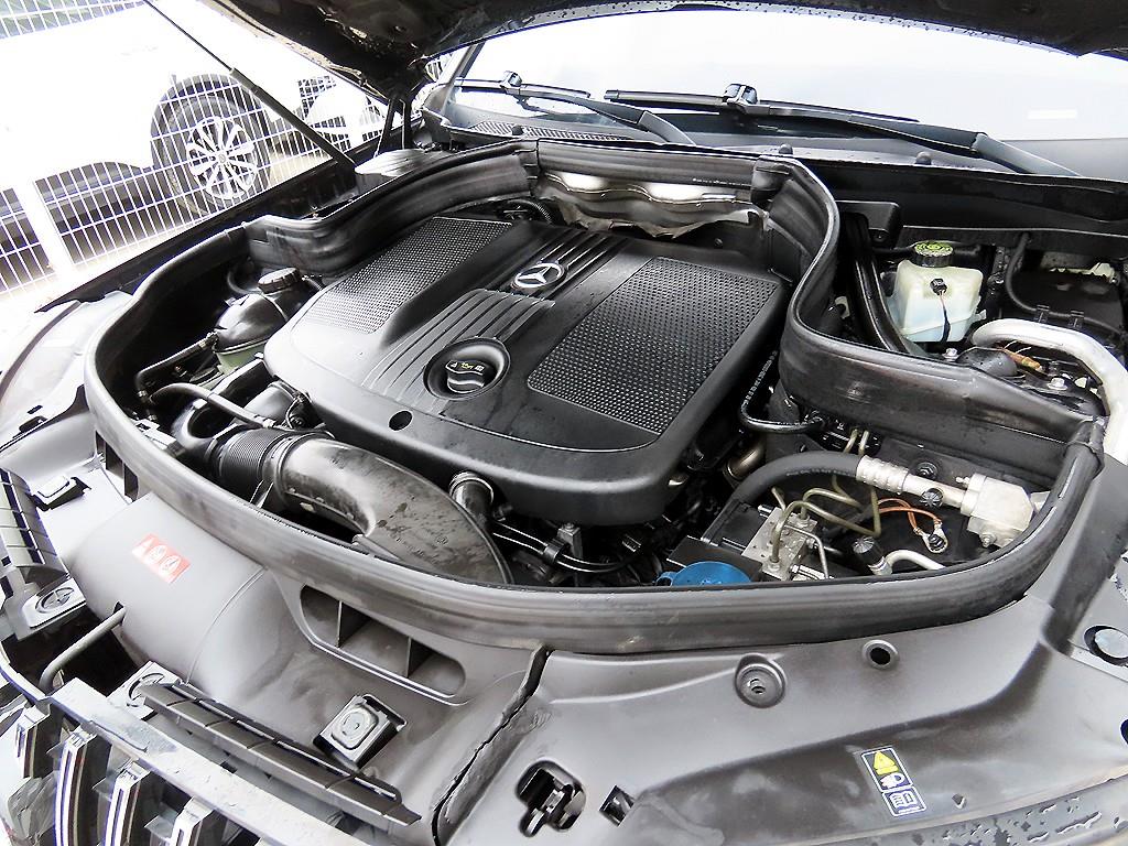 Mercedes Benz GLK Class 2013 Negro - Importación desde Corea - HF Imports Iquique - Foto 19