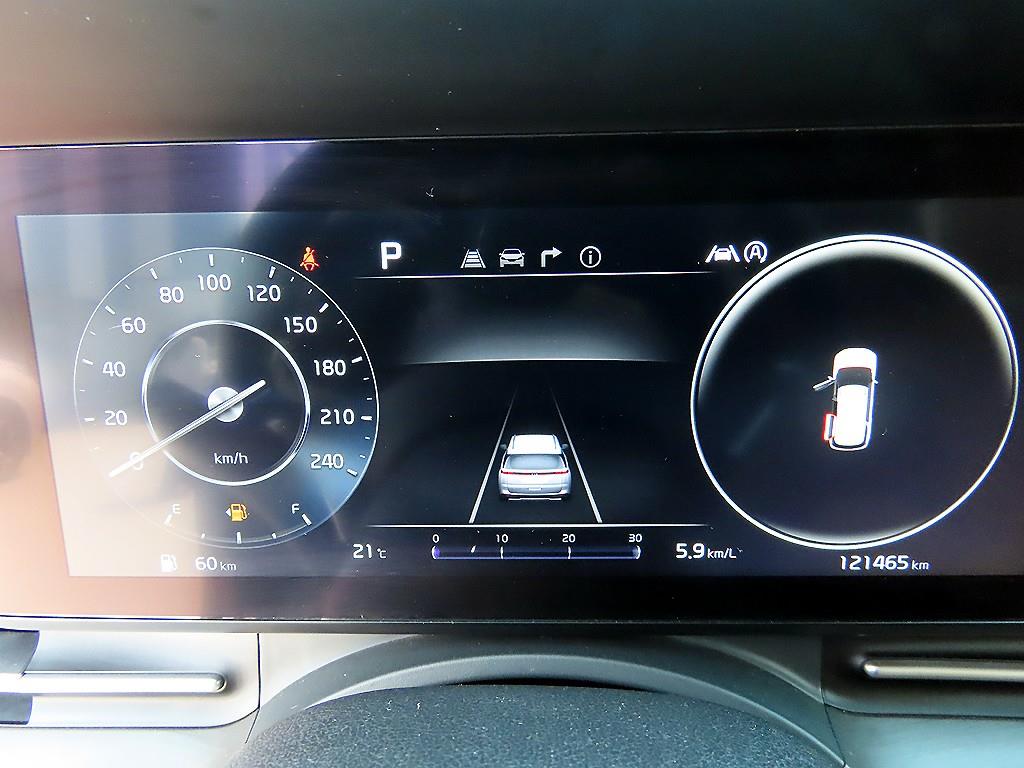 KIA Carnival - Vista 10