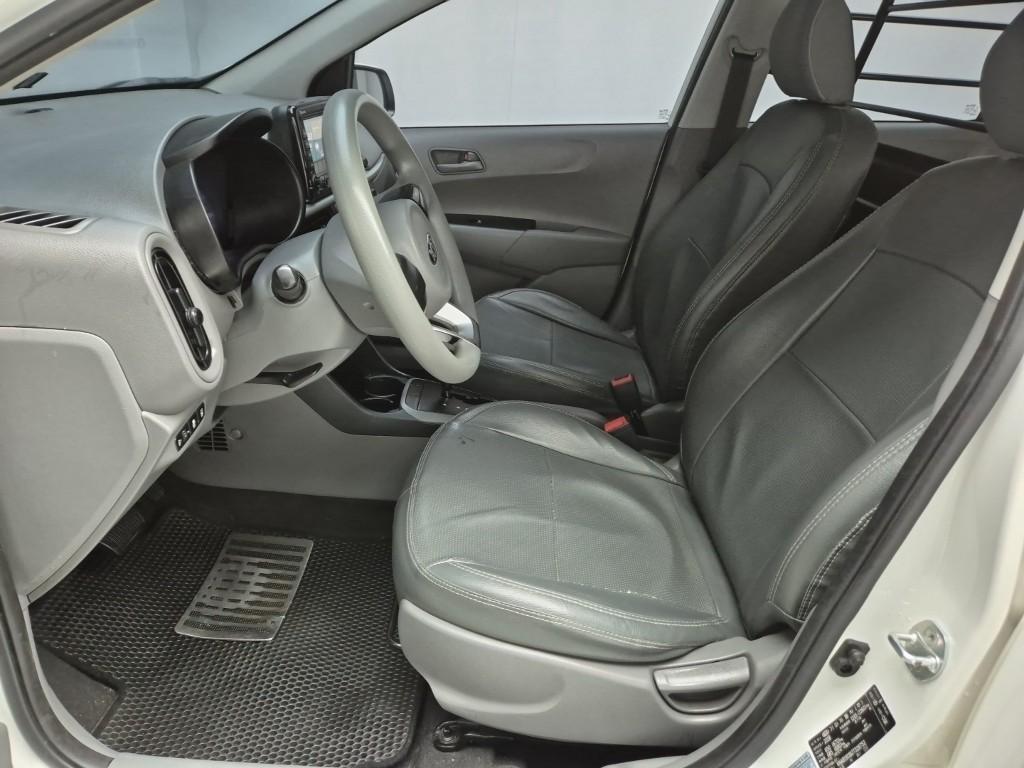 KIA Morning - Vista 11