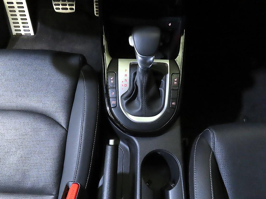 KIA K3 - Vista 12