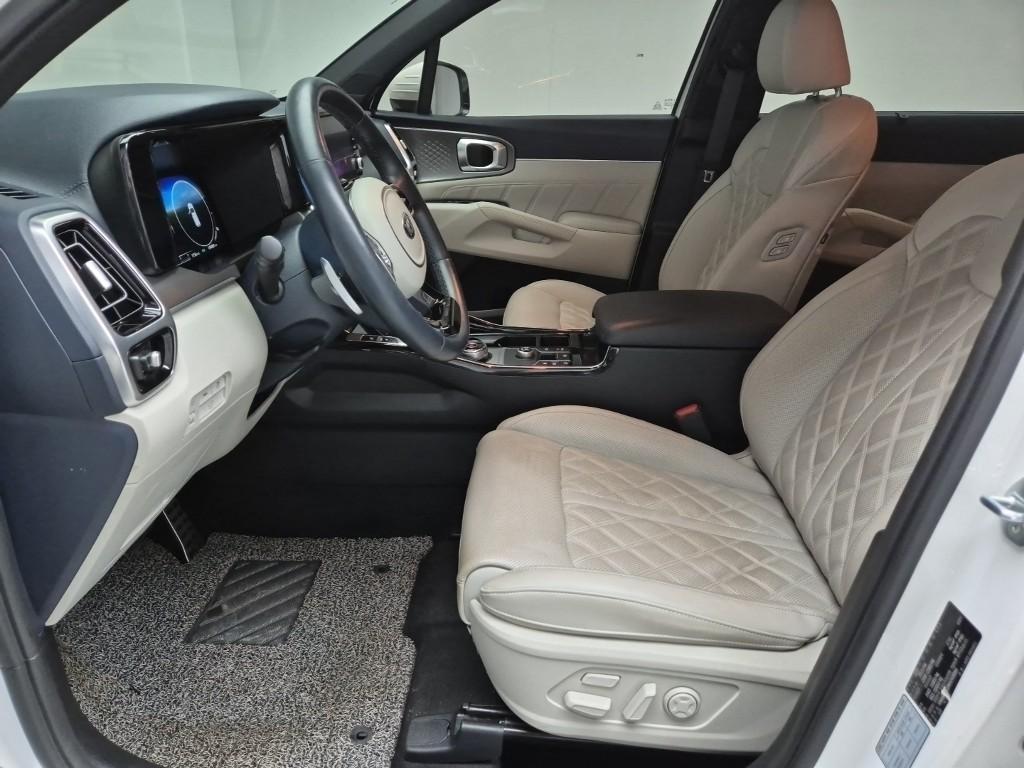 KIA Sorento - Vista 11