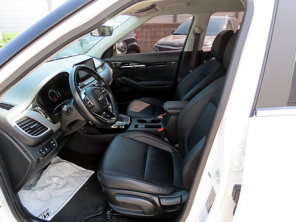 KIA Seltos - Vista 5