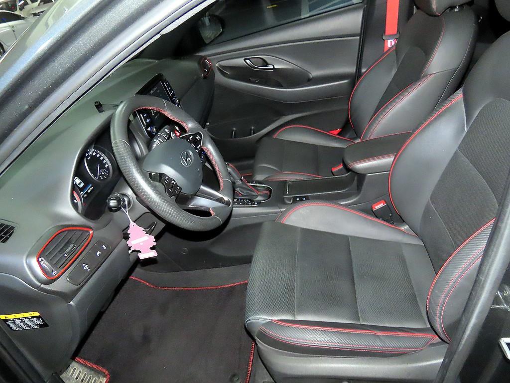 HYUNDAI i30 - Vista 6