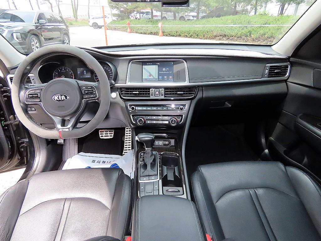 KIA K5 - Vista 7