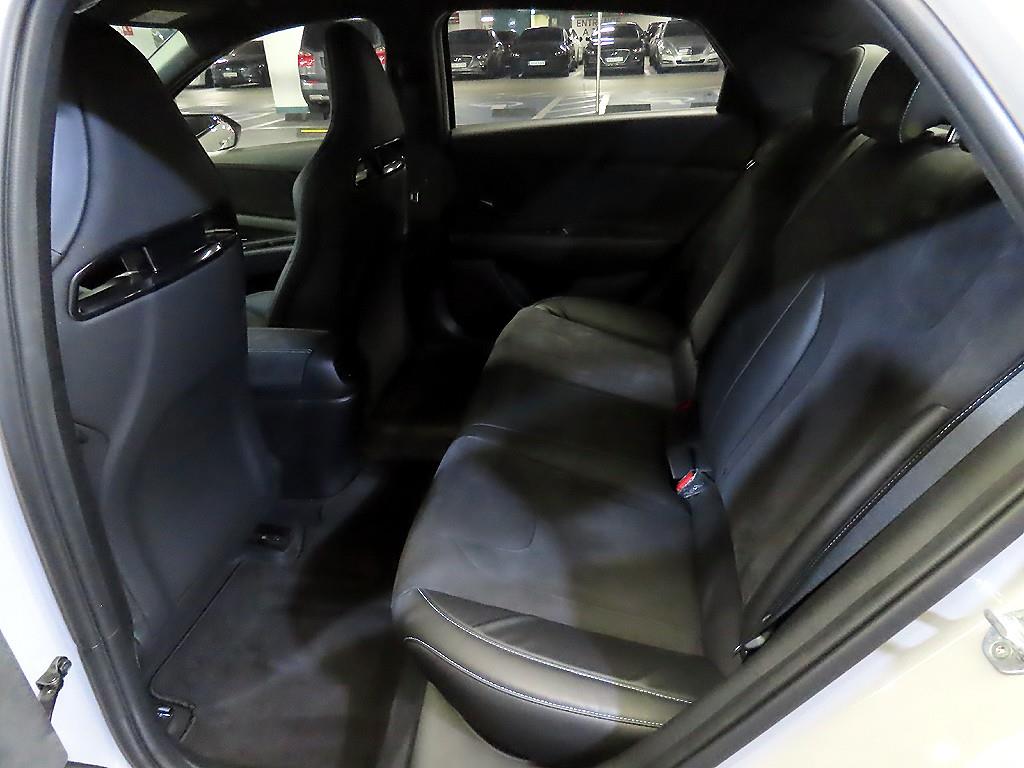 HYUNDAI Avante - Vista 7