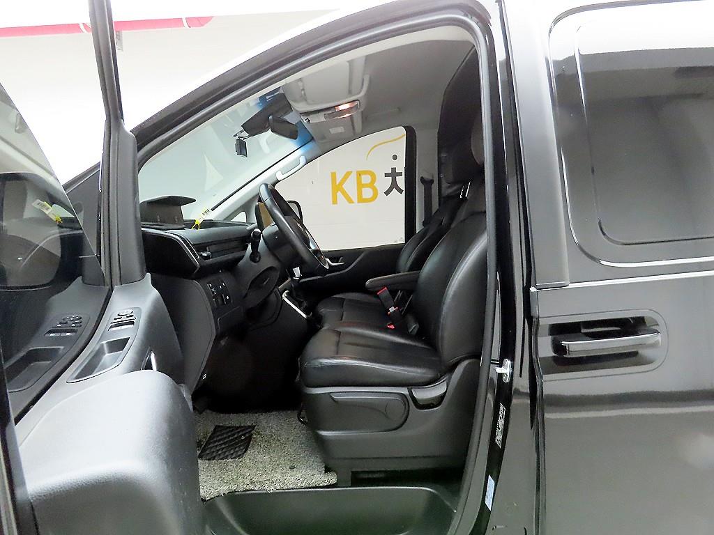 HYUNDAI Staria 2022 Negro - Importación desde Corea - HF Imports Iquique - Foto 13