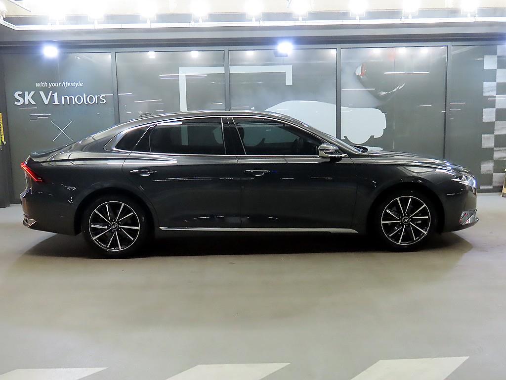 HYUNDAI Grandeur - Vista 3