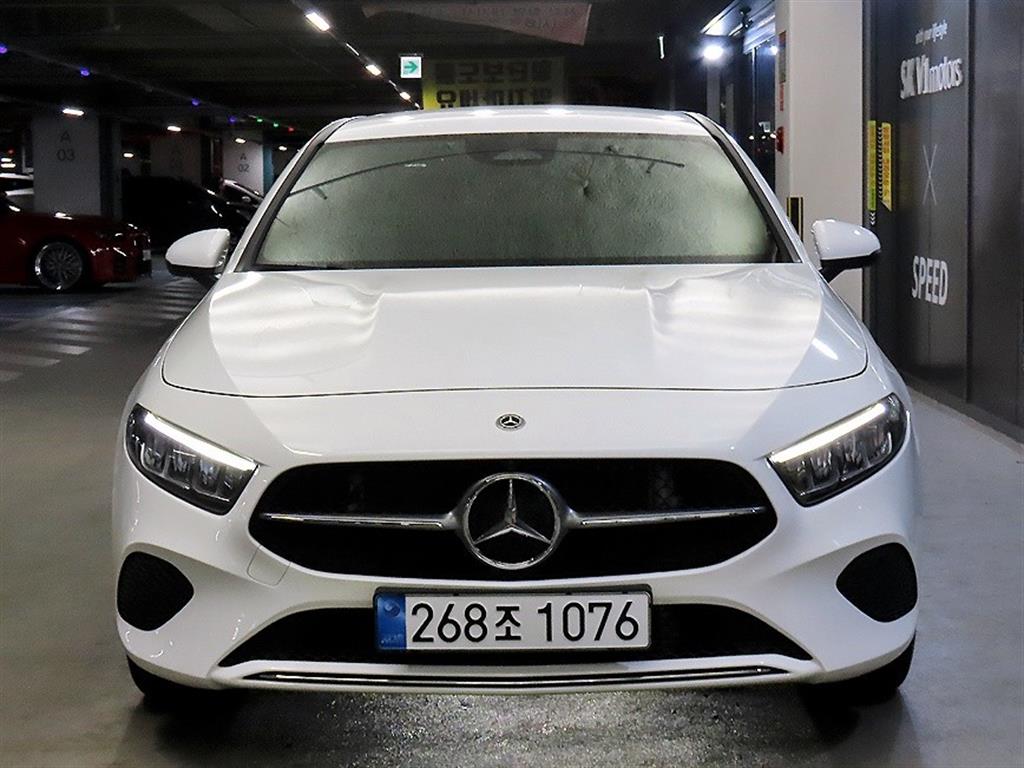 Mercedes Benz A Class - Vista 2