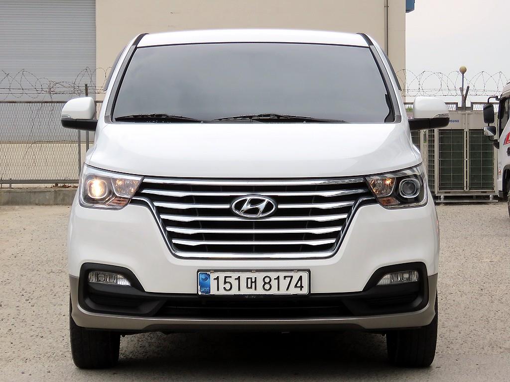 HYUNDAI Starex 2021 - Importación desde Corea - HF Imports Iquique - Foto 1