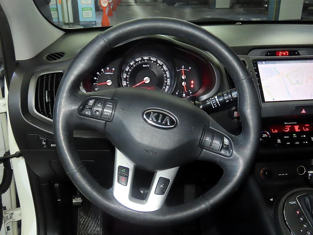 KIA Sportage - Vista 8