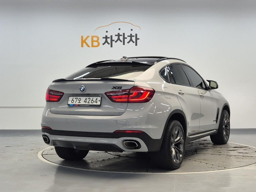 BMW X6 - Vista 3